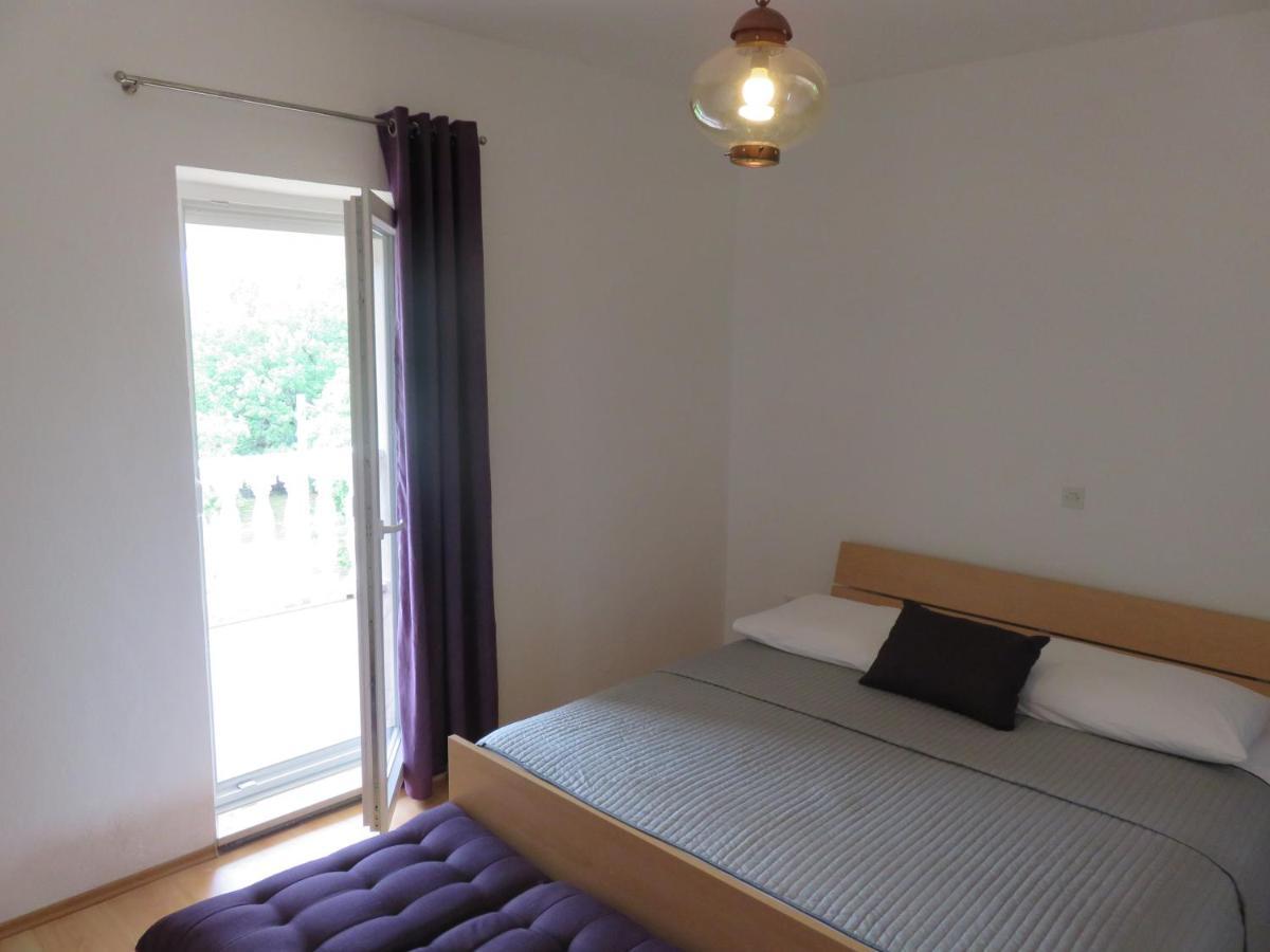 Apartmani Mm Starigrad Paklenica Εξωτερικό φωτογραφία