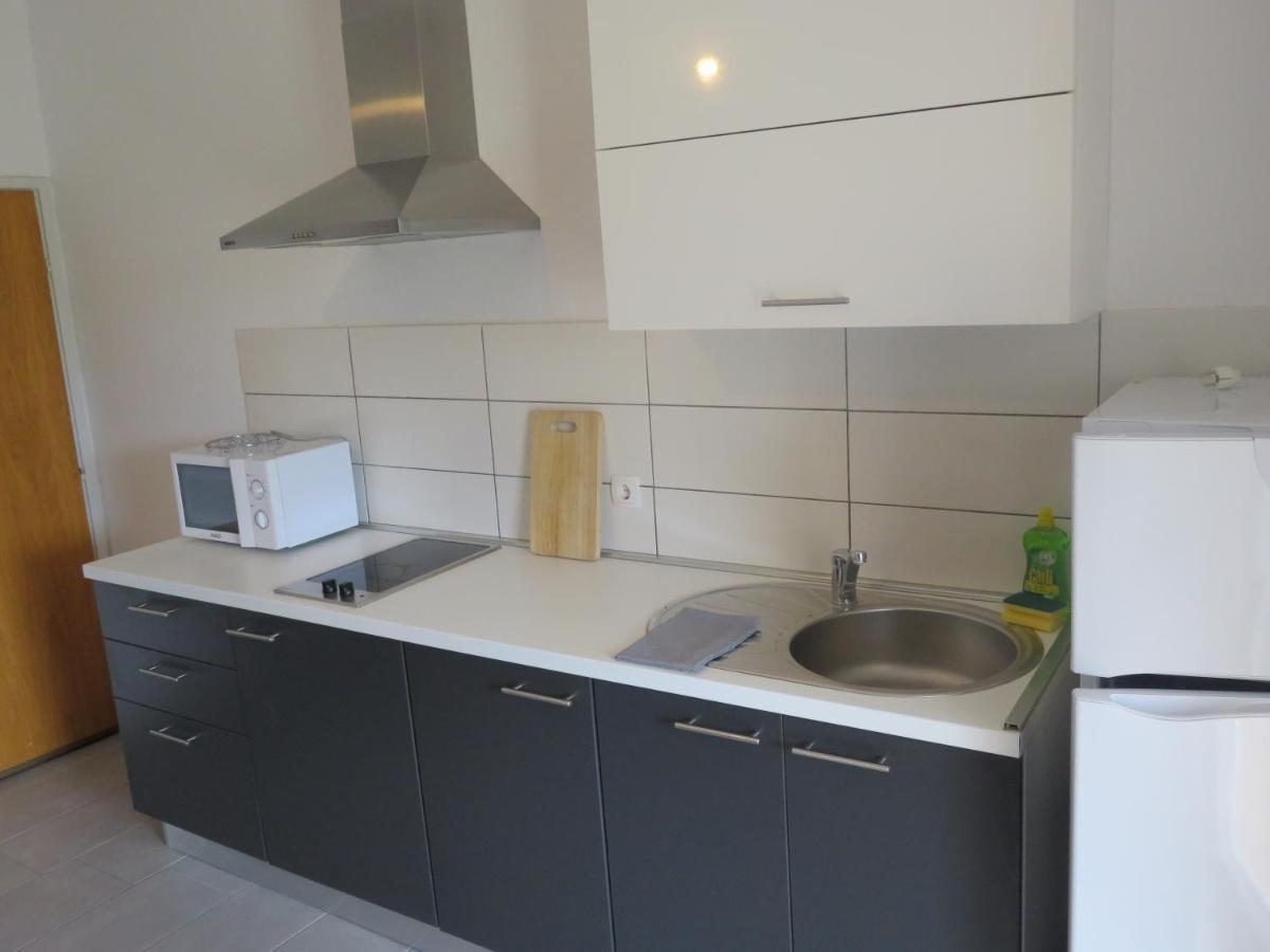 Apartmani Mm Starigrad Paklenica Εξωτερικό φωτογραφία